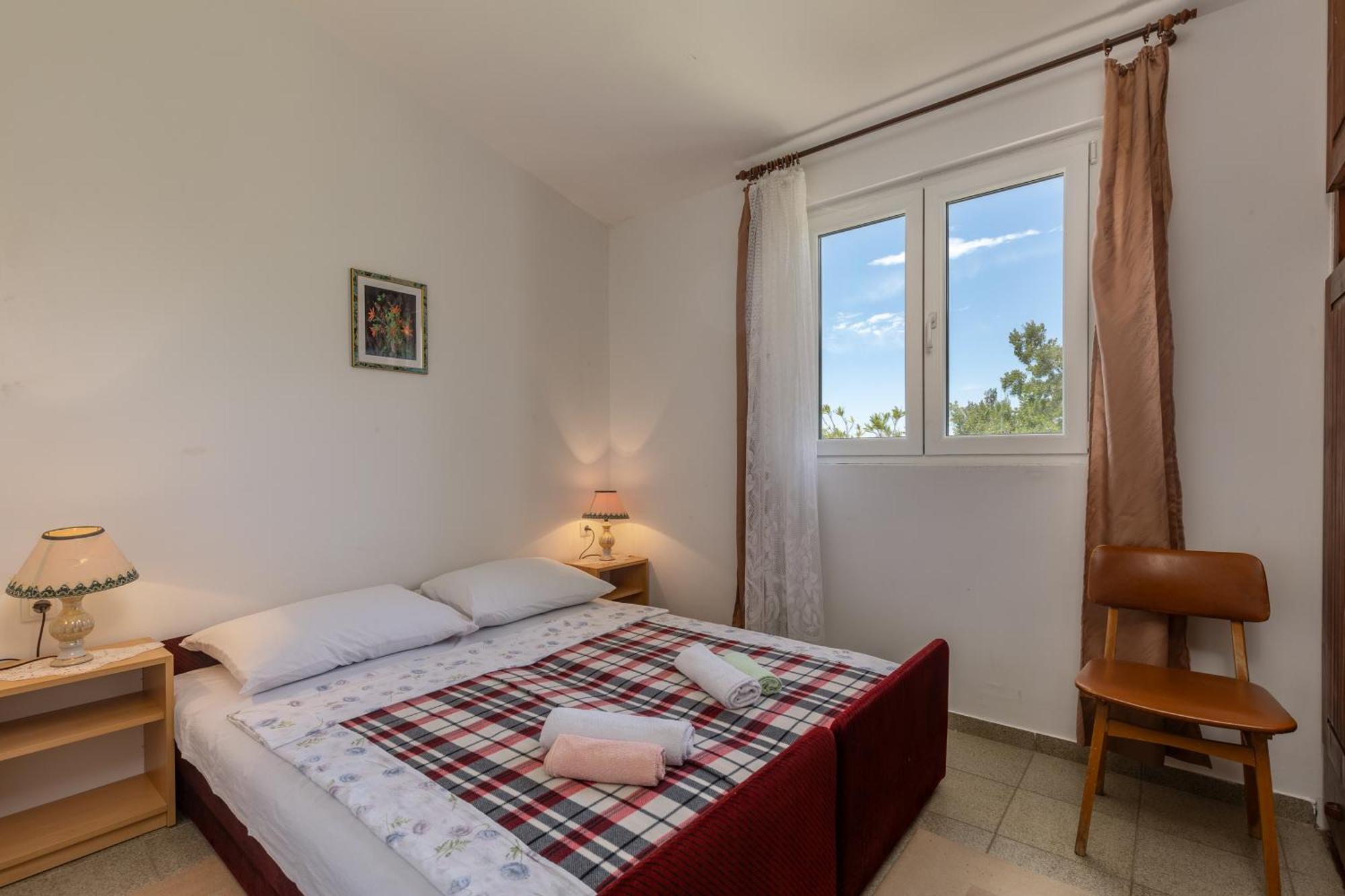 Beachfront House Nada - Happy Rentals Karlobag Zewnętrze zdjęcie