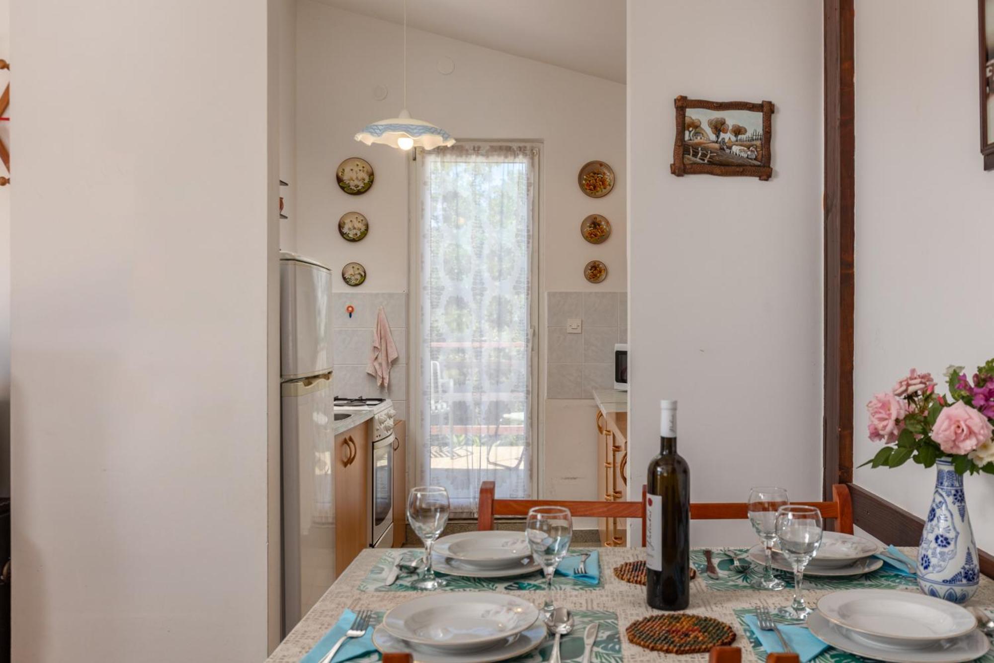 Beachfront House Nada - Happy Rentals Karlobag Zewnętrze zdjęcie