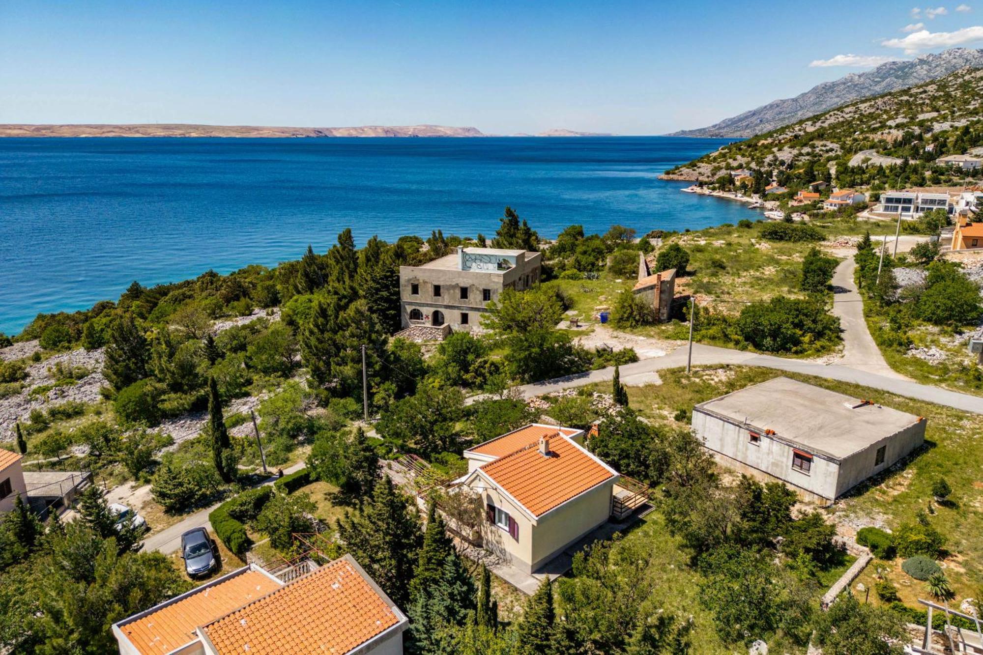Beachfront House Nada - Happy Rentals Karlobag Zewnętrze zdjęcie