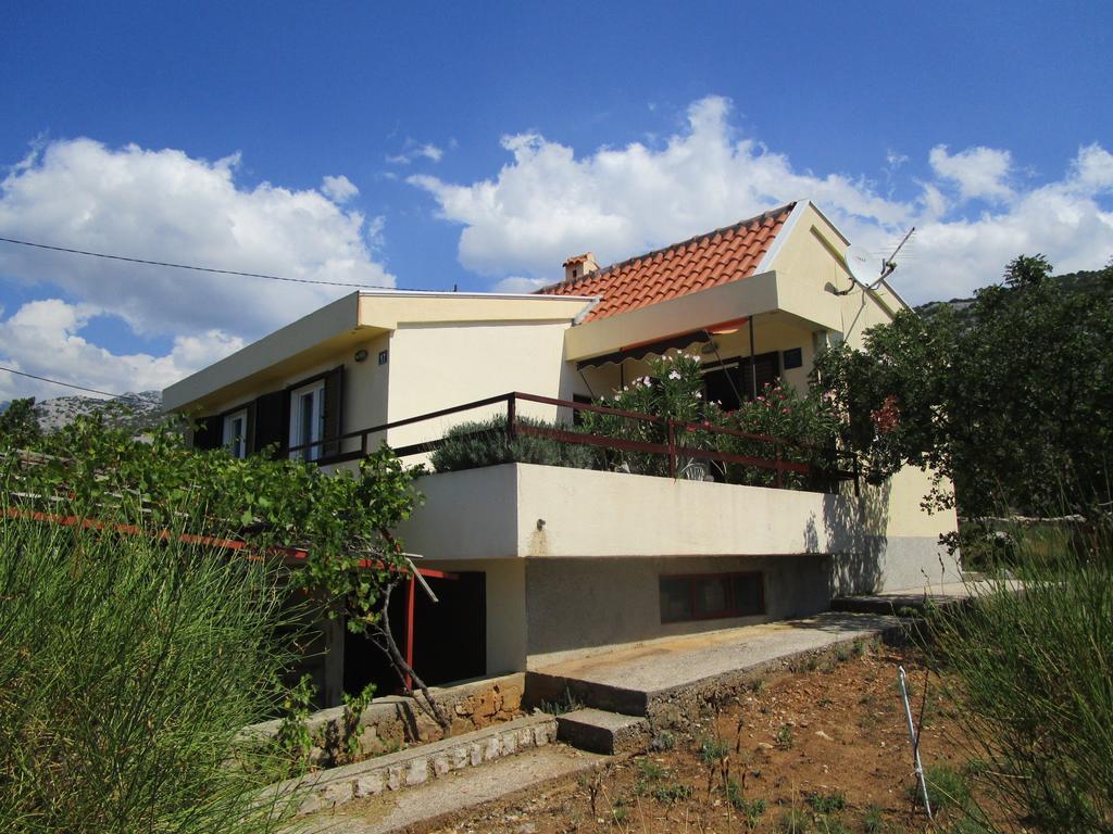 Beachfront House Nada - Happy Rentals Karlobag Pokój zdjęcie